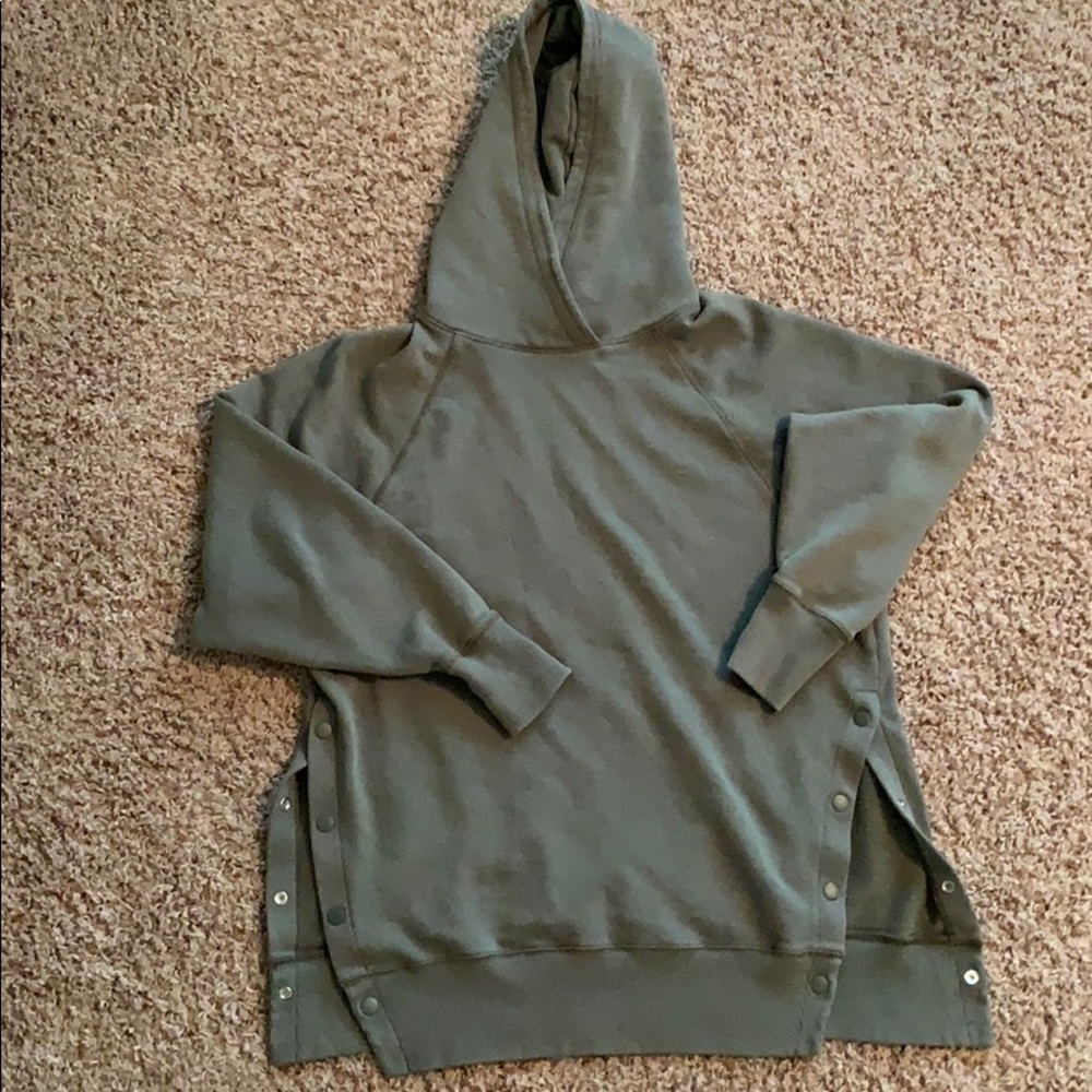 Aerie sweatshirt